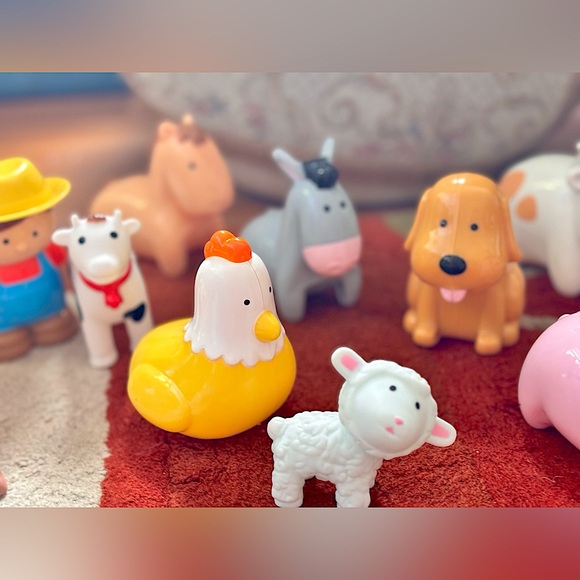 Adorable Vintage Assorted Chubby Fat Toddler Farm Animals,Tractor Playset 4 Kids - Picture 12 of 12